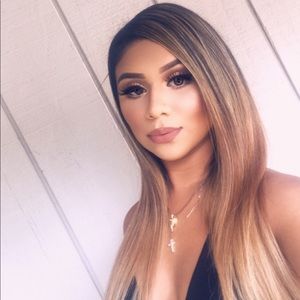 Meet your Posher, Marissa